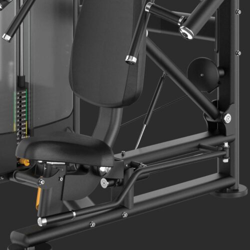 Toorx PLX-9200 Multi Press in Aktion – Effektives Oberkörpertraining mit 100-kg-Gewichtsstapel und anpassbarem Design.